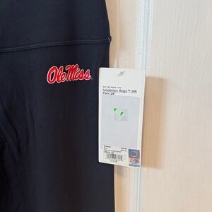 Lululemon Ole Miss Black Aligh HR 28" leggings